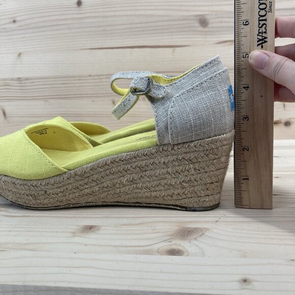 Toms Womens Wedge Sandals Sz 8.5 Yellow Espadrilles Open Toe Platform Vacation - Picture 7 of 12